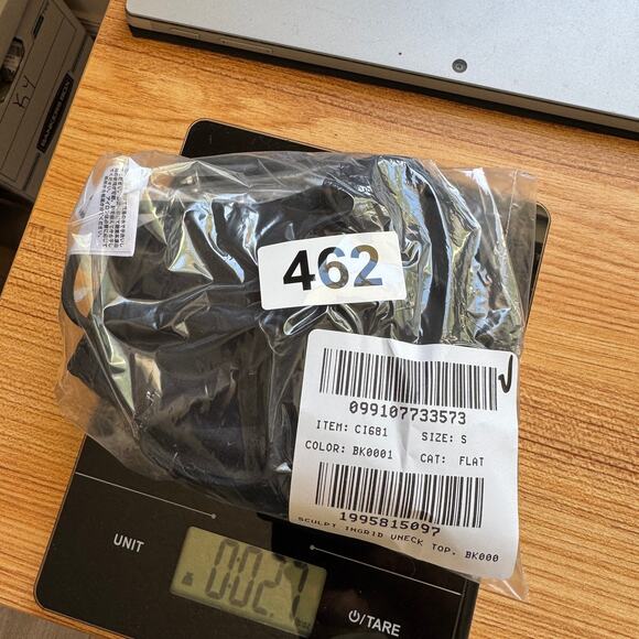 J.Crew Classic Sculpt Lana Bikini Top WMN S Black V-Neck Removable Pads Swimwear - Picture 9 of 9